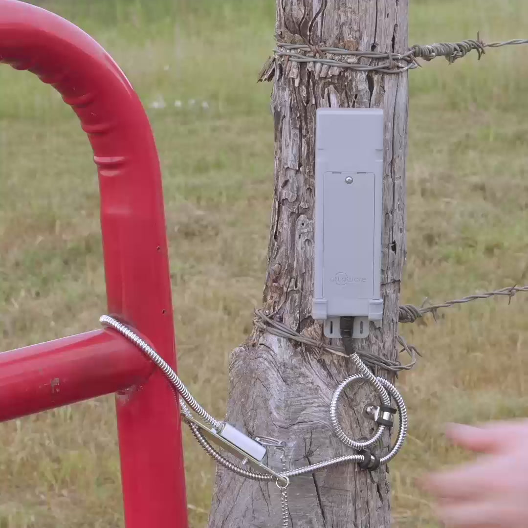 flex aware connected cable mounted on farm gate